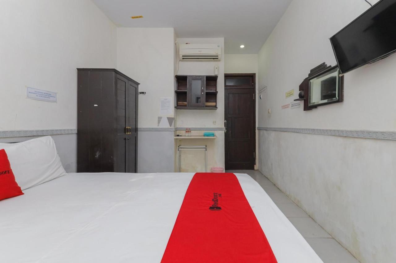 Reddoorz Near Stasiun Malang Kota Lama 2 Exterior foto