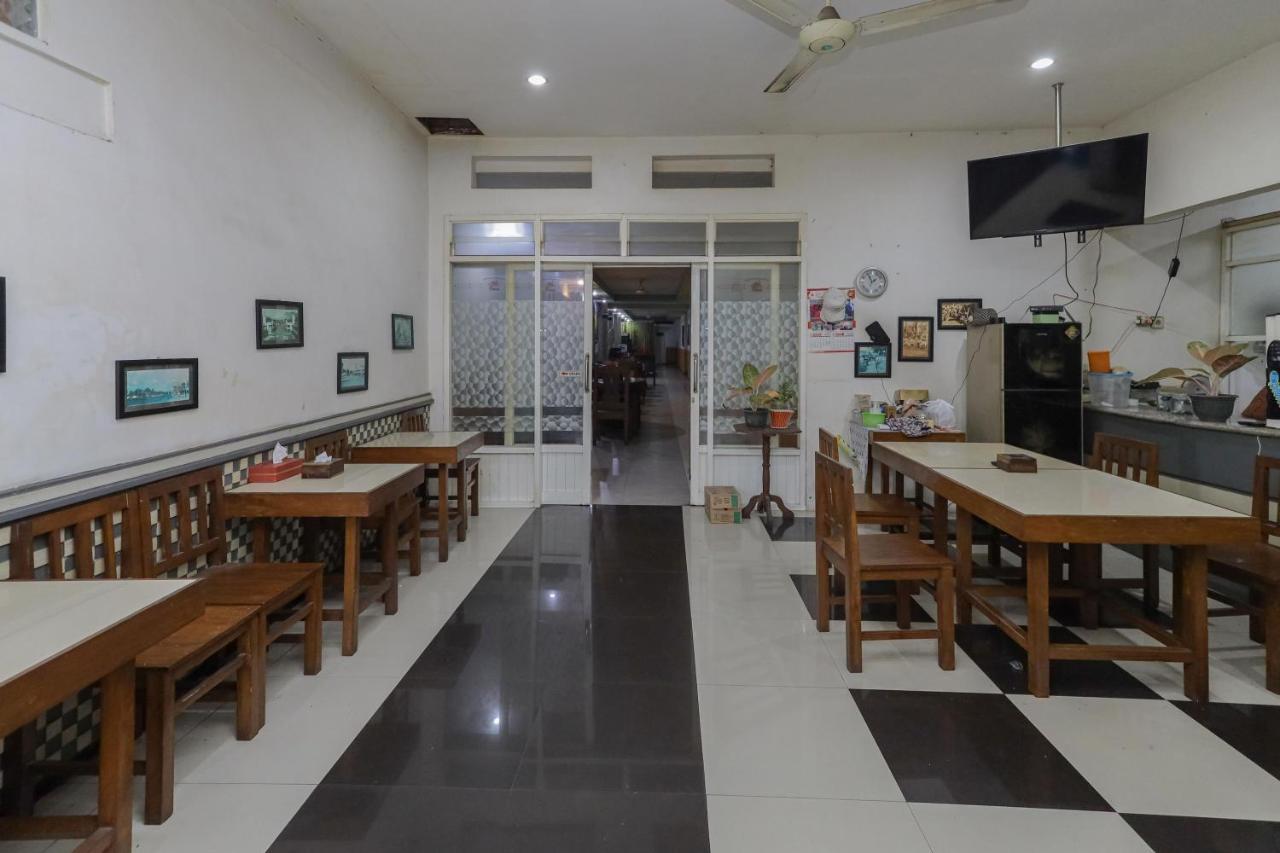 Reddoorz Near Stasiun Malang Kota Lama 2 Exterior foto